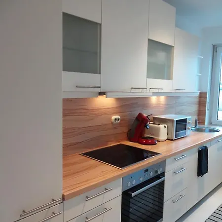 Apartment Moderne Am Bahnhof Mit Direkter S-bahn Verbindung Nach Muenchen Dachau