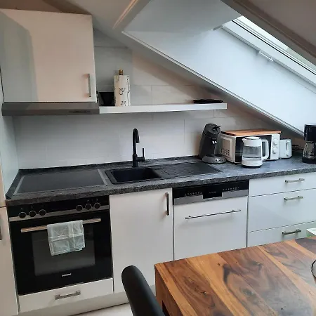 Apartmán Moderne Am Bahnhof Mit Direkter S-bahn Verbindung Nach Muenchen Dachau